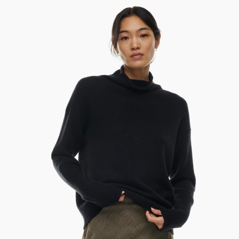 Aritzia Wilfred CYPRIE LUXE CASHMERE SWEATER Medium